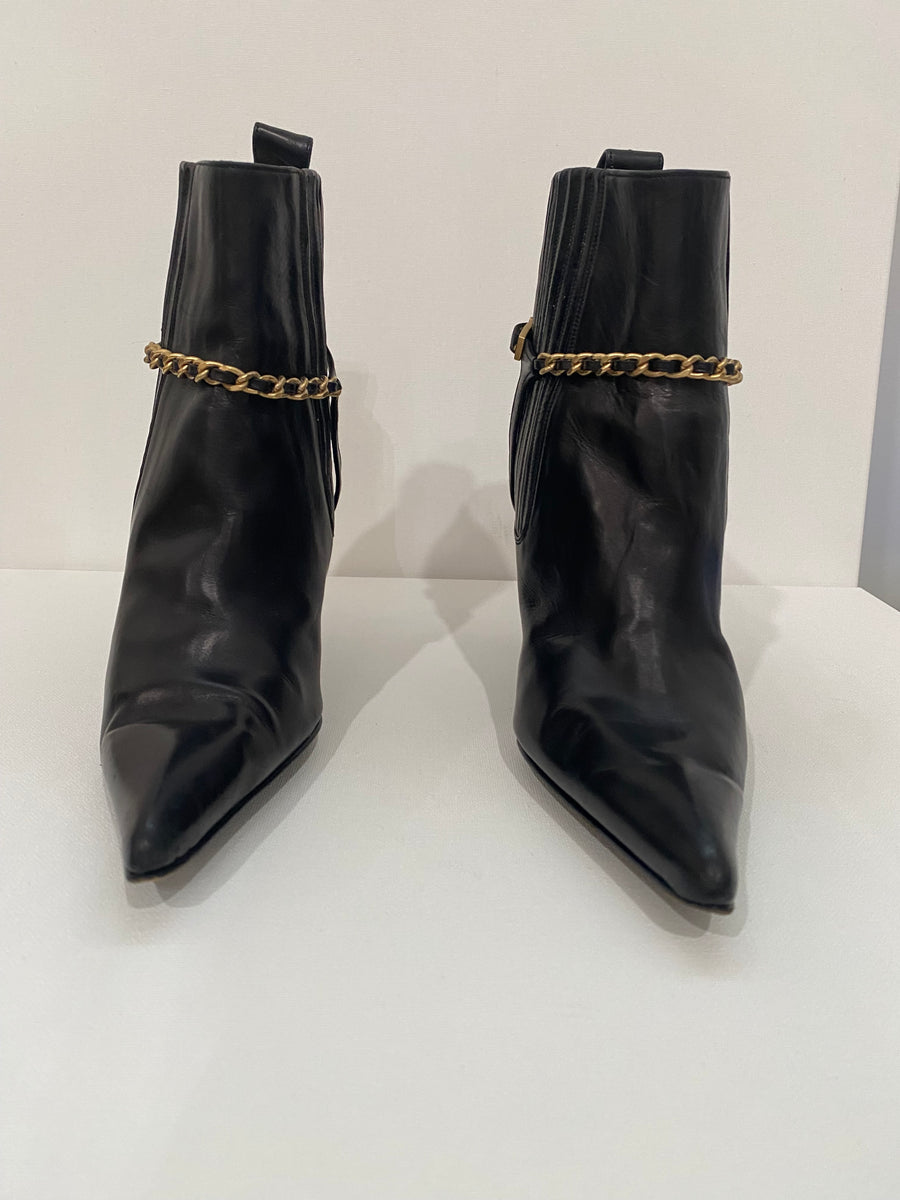 Vintage 90's Chanel Black Leather Pointed Toe Boots – For the Ages