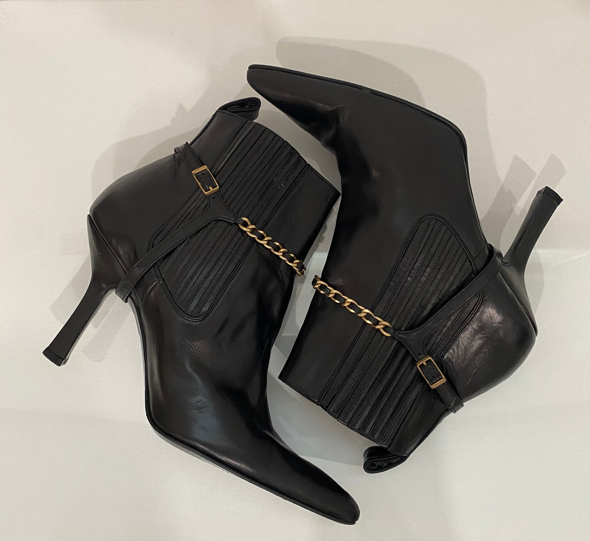 Vintage 90's Chanel Black Leather Pointed Toe Boots – For the Ages