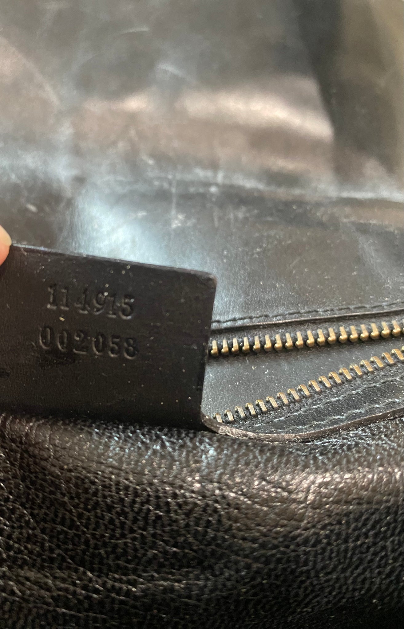 Gucci Authentic Very Rare Vintage Horsebit Baguette Shoulder Bag by Tom Ford