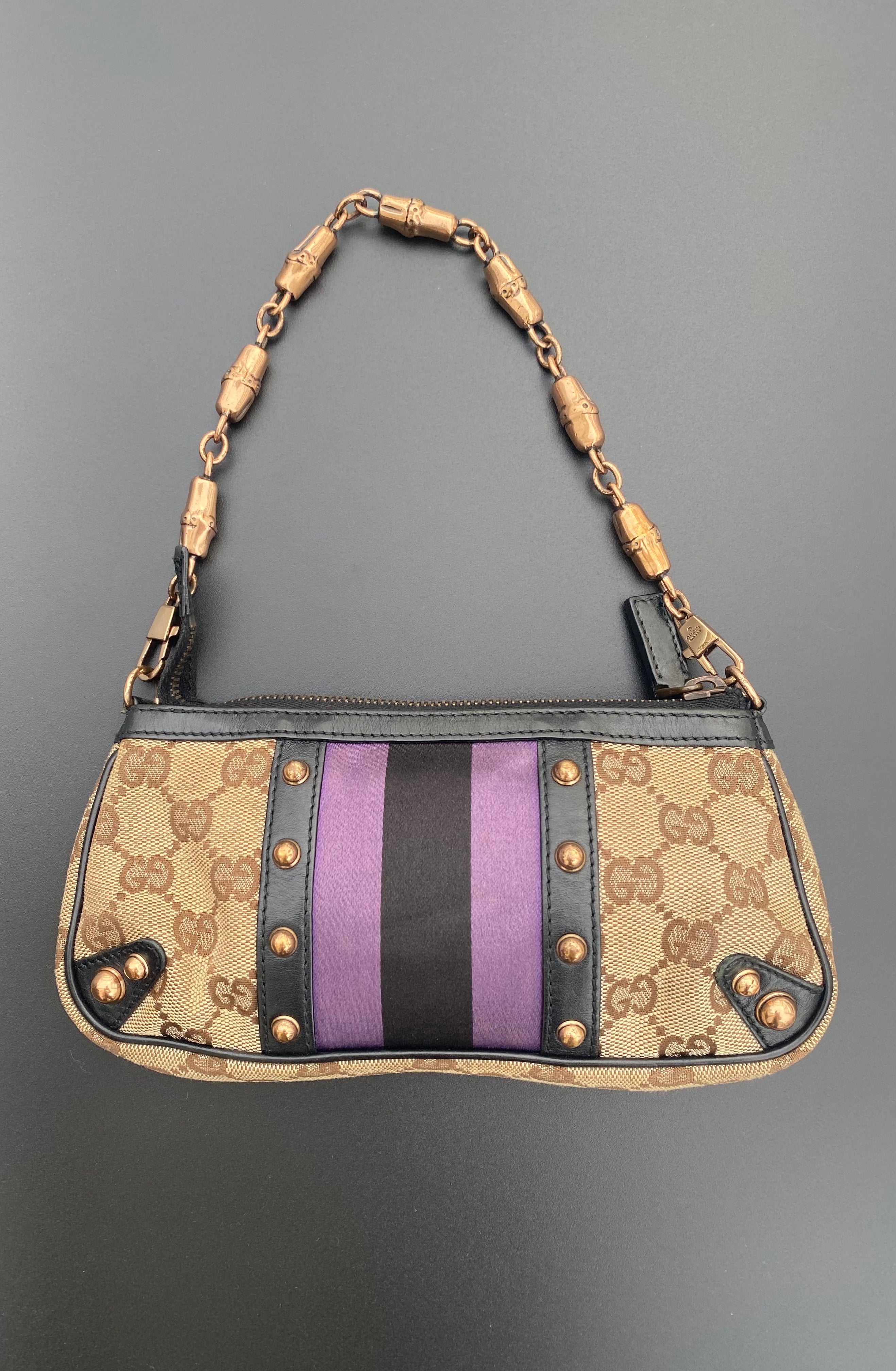 GUCCI 80s プレート ベルト TOM FORD 96AW Gバックル GUCCI 80s プレート ベルト TOM FORD 96AW Gバックル - メルカリ