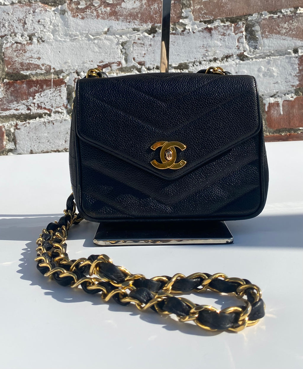 Vintage 1995 Mini Chevron Chanel Black Caviar Leather Chainlink Bag