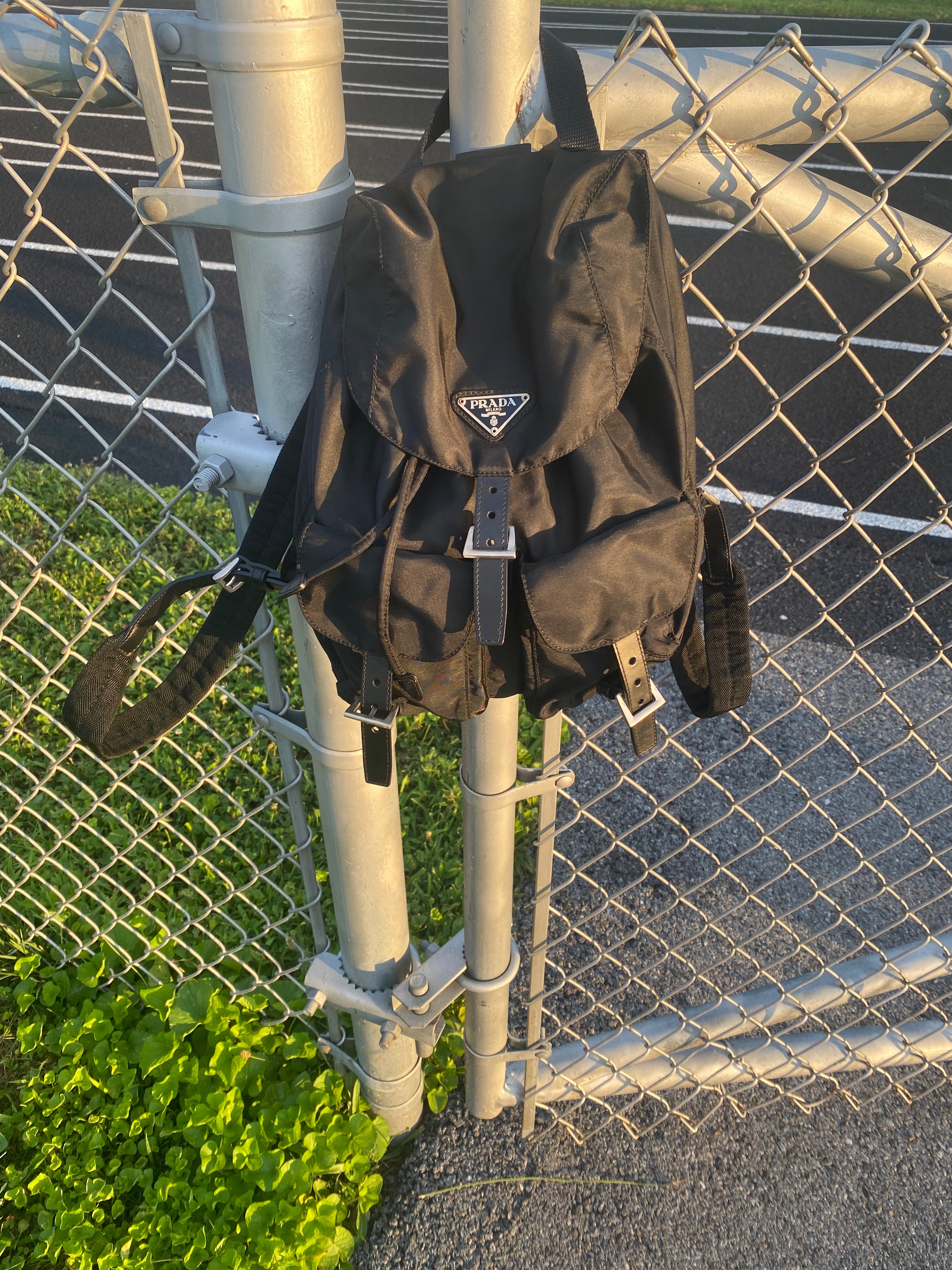 バッグ PRADA TESSUTO NYLON DRAWSTRING BAG PACK Vintage Black Prada Nylon Tessuto Drawstring Backpack – For