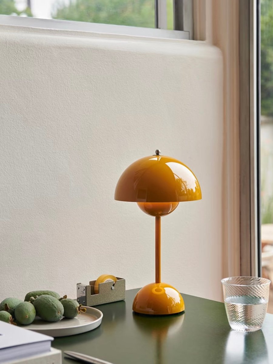 Colorful Mushroom Table Lamp, Flowerpot VP9 (6 Colors)
