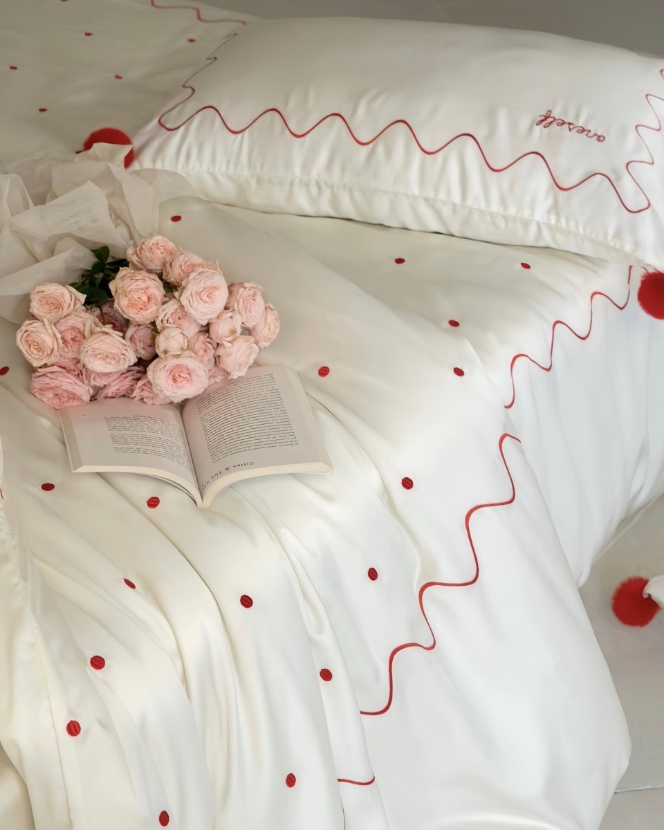 Retro Polka Dot Tencel Lyocell Queen Size Duvet Cover Set