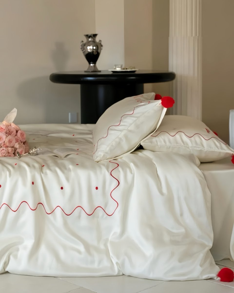 Retro Polka Dot Tencel Lyocell Queen Size Duvet Cover Set