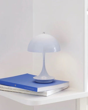 Nordic Style Minimalist Table Lamp (7 Colors)