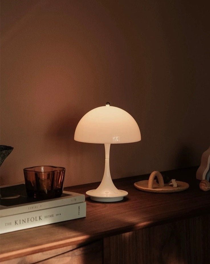 Nordic Style Minimalist Table Lamp (7 Colors)