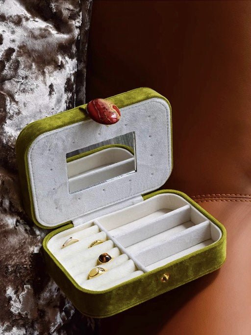 Velvet Jewelry Case (2 Colors)