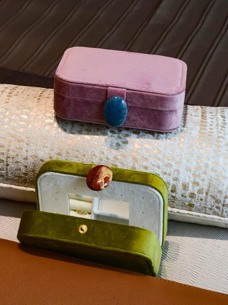 Velvet Jewelry Case (2 Colors)