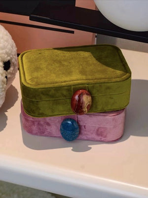 Velvet Jewelry Case (2 Colors)