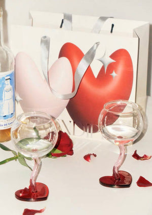 Retro Wavy Heart Wine Glasses (Set of 4)